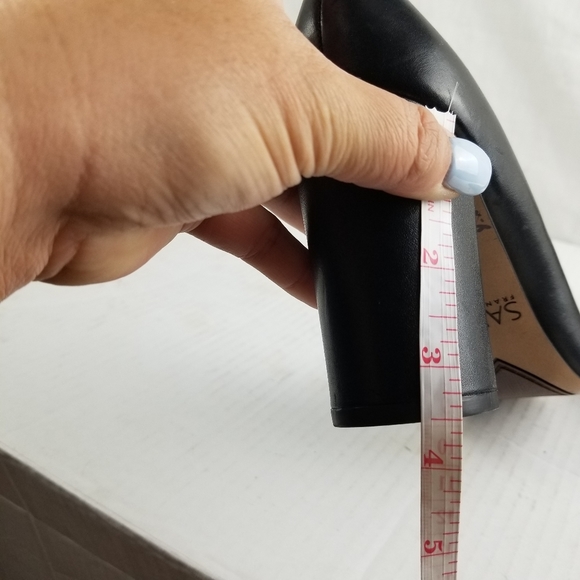 Franco Sarto Leather Pumps - Picture 11 of 11